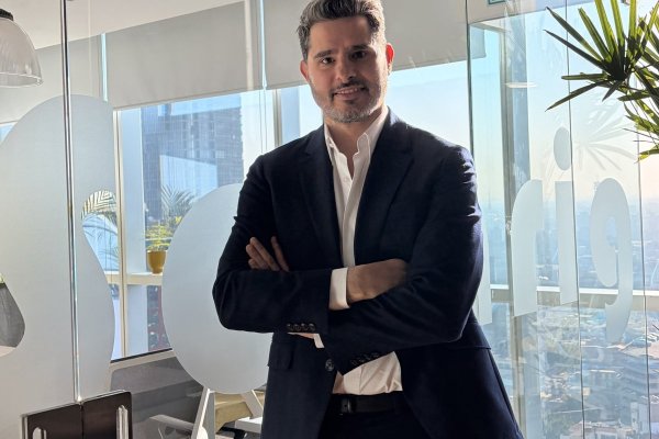 <p>Española Solarig y Tesla cierran acuerdo para impulsar negocio de baterías en Chile</p>