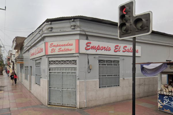 Tras 63 años, Fábrica de Empanadas Emporio El Salitre cierra y dueños están abiertos a vender histórica esquina en centro de Antofagasta