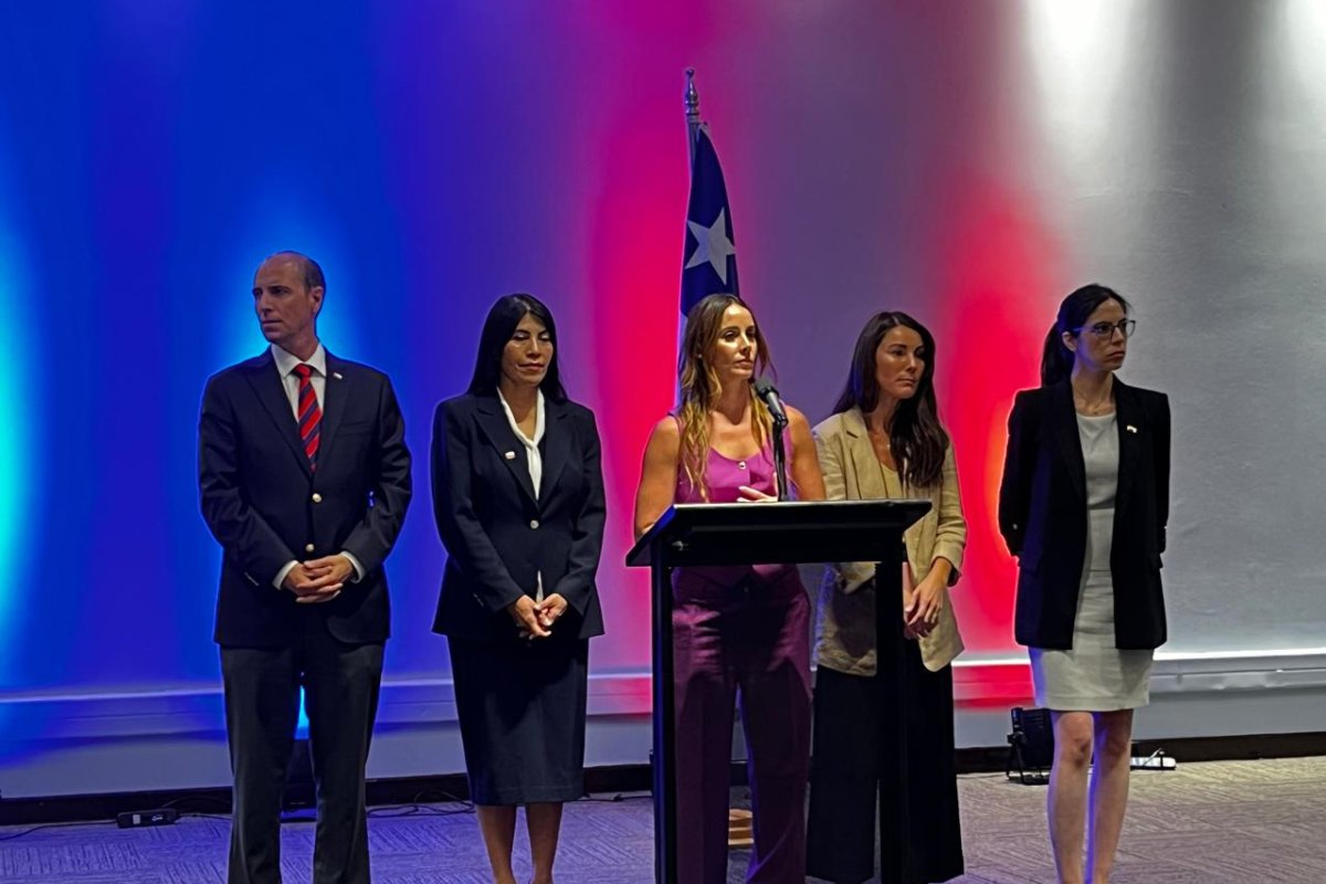 <p>"No son buenas noticias": informe del CFA se toma la agenda en el equipo de Kast a una semana del cambio de mando</p>