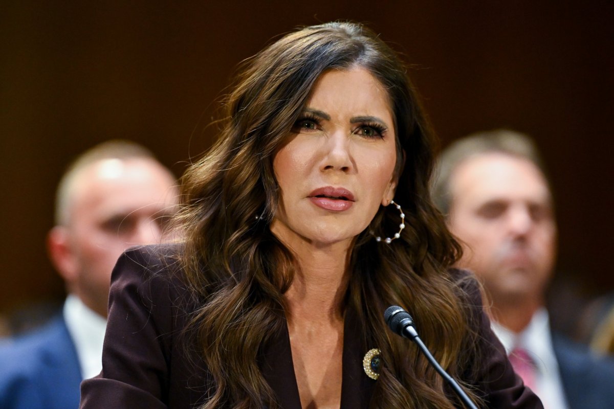 <p>El despido de Noem marca la primera gran reorganización del gabinete del presidente desde que asumió el cargo en enero del año pasado.</p>