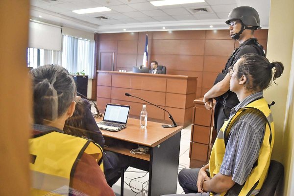 Los cortafuegos para evitar un nuevo caso Convenios: Dipres realizó más de 1.000 cambios normativos