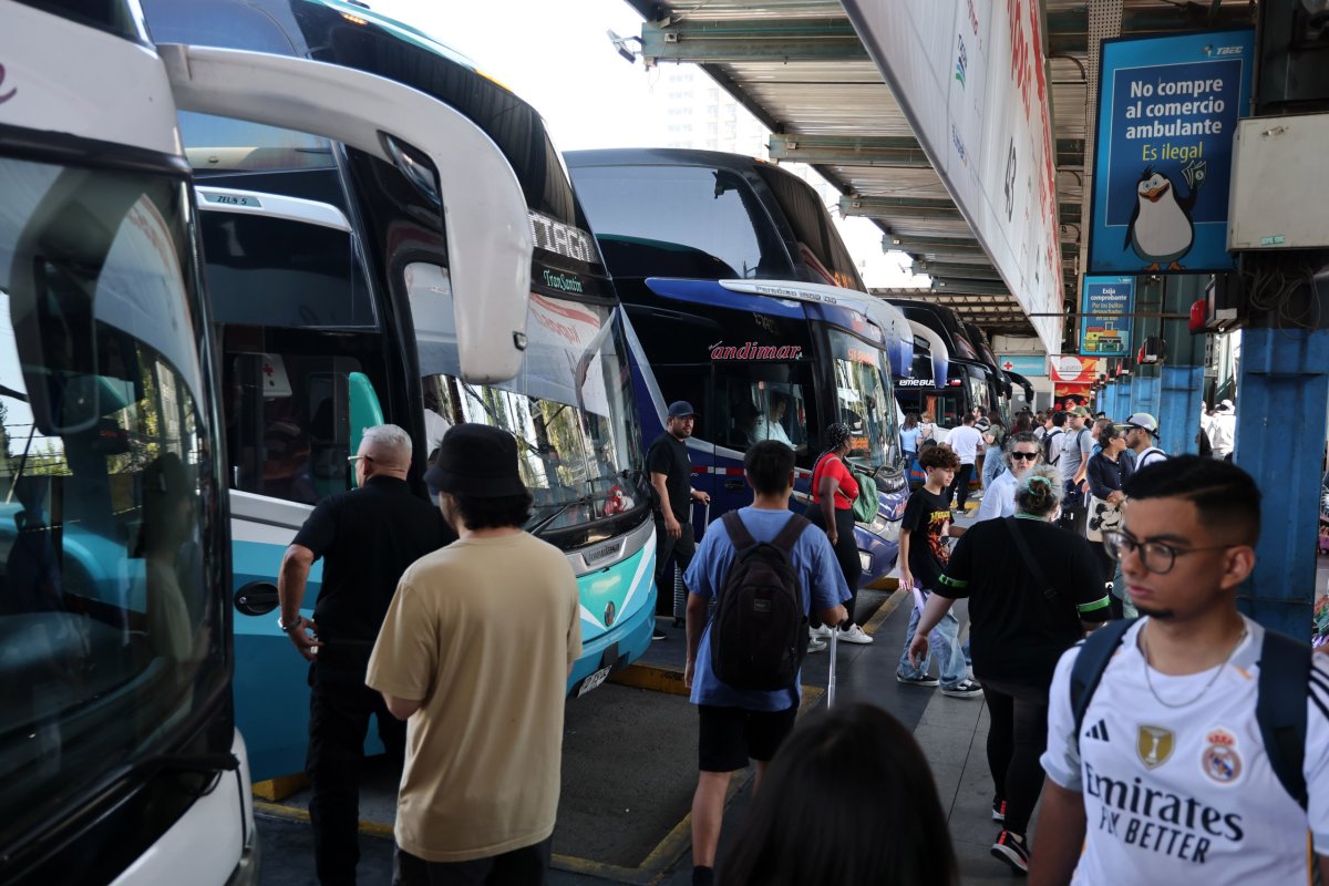 <p>El transporte interurbano en febrero presentó un aumento mensual de 18,5%. (Foto: Aton Chile)</p>