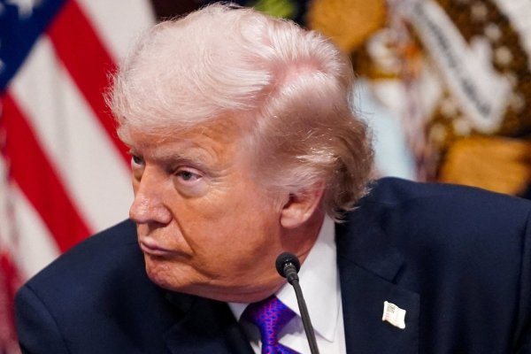 <p>Los comentarios de Trump suponen una escalada dramática de sus demandas una semana después del inicio de la guerra que lanzó junto con Israel. (Foto: Reuters)</p>