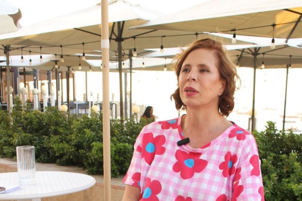 <p>“Es secreto, pero dentro de poco lo sabrán”: Agahta Ruiz de la Prada alista su primera alianza productiva con una empresa chilena</p>