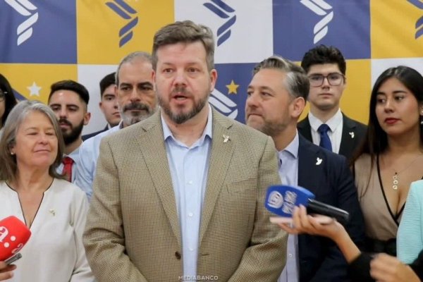 <p>Ahora en DF | Kaiser anuncia proyecto que facilita al futuro gobierno despedir a funcionarios del Estado</p>