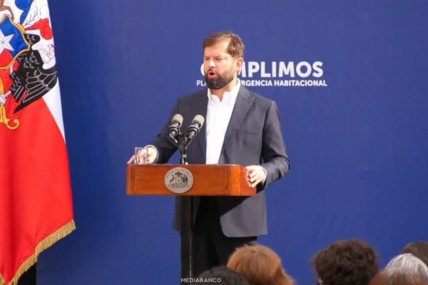 <p>Ahora en DF | Boric destaca que Gobierno cumplió con meta del Plan de Emergencia Habitacional con 262.390 viviendas</p>