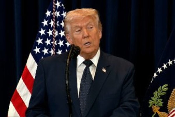 <p>Ahora en DF | Trump asegura que terminará de atacar Irán "cuando no tenga capacidad para desarrollar armas"</p>