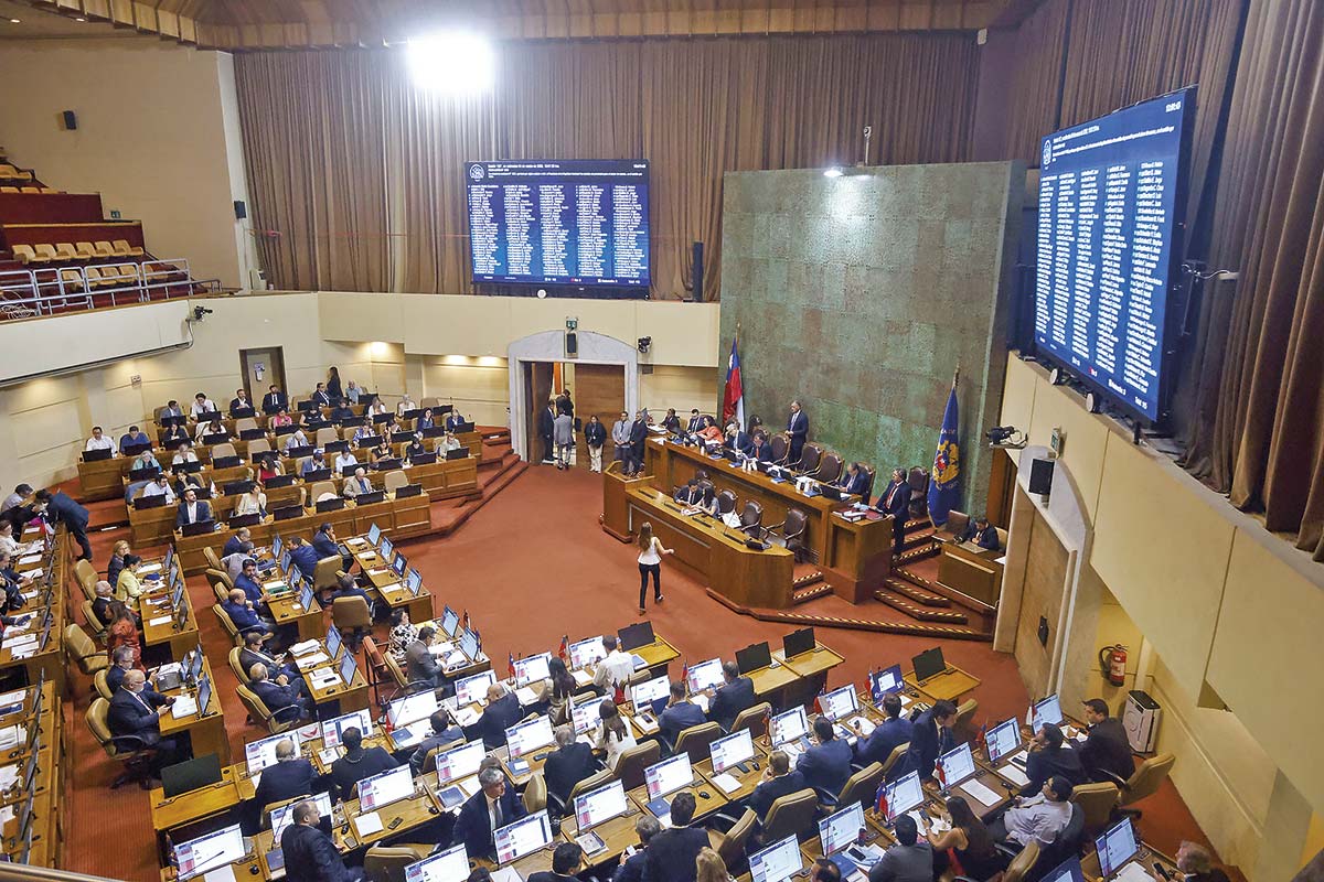 <p>La DC echa abajo acuerdo en la Cámara y persiste alta expectación por la presidencia de la corporación</p>