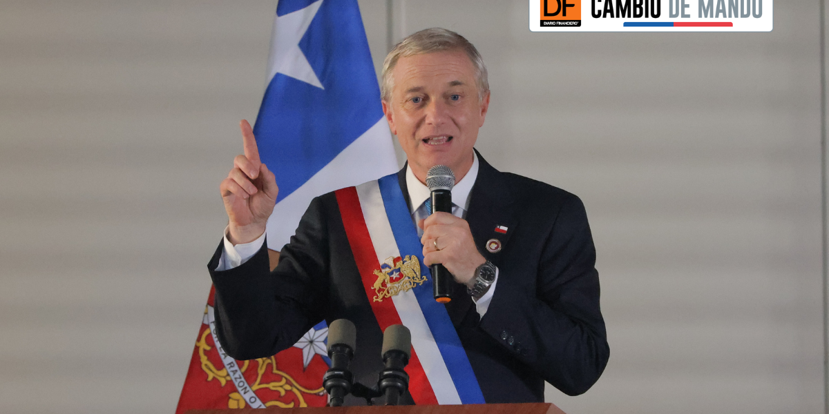 <p>Sigue en vivo el primer discurso de José Antonio Kast como Presidente de la República</p>