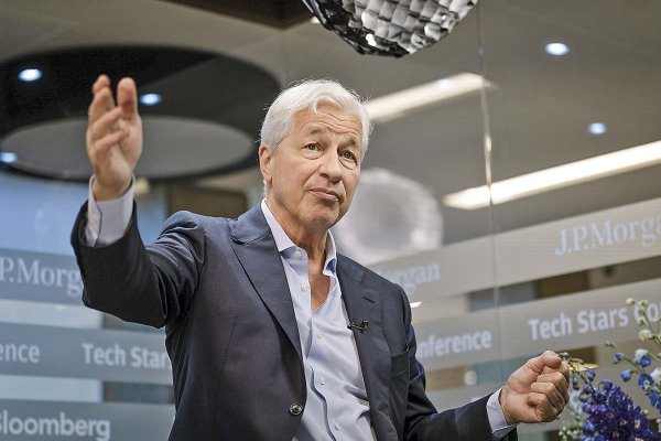 <p>El CEO de JPMorgan, Jamie Dimon, cuestionó la falta de control a estos actores. Foto: Bloomberg.</p>