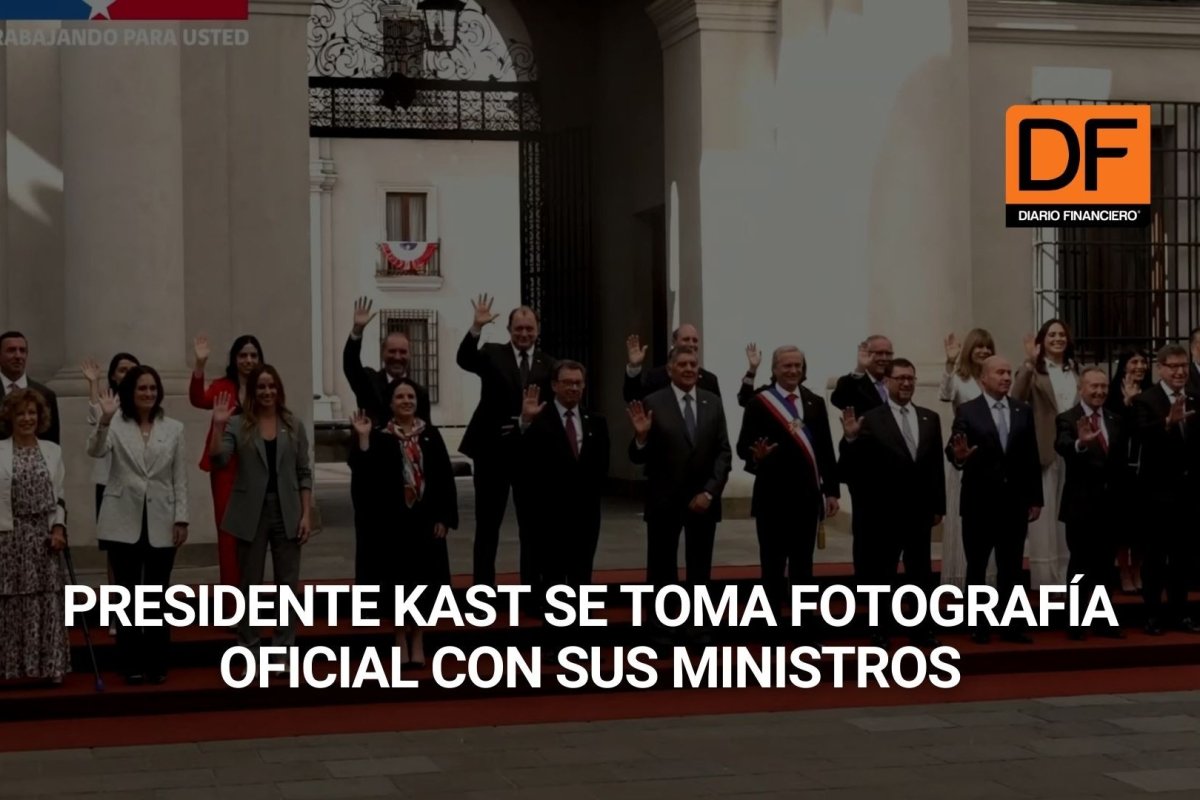 <p>Ahora en DF | Presidente Kast se toma fotografía oficial con su gabinete ministerial</p>