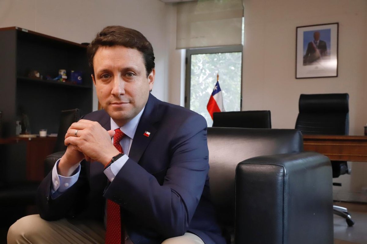 <p>40 horas: Gobierno descarta cambios en cronograma, pero adelanta revisión en temas de colación y control de jornada</p>