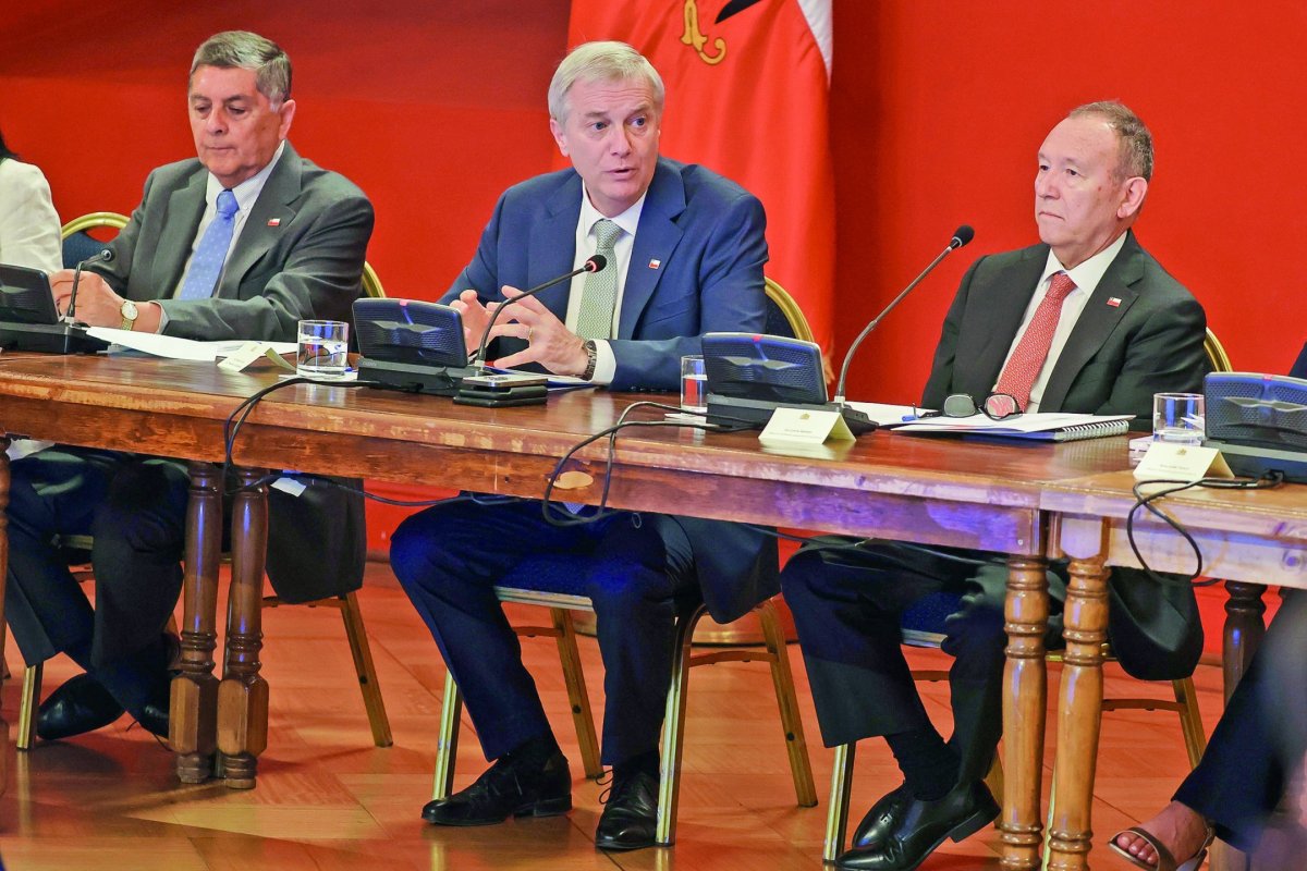 <p>Mantener el ritmo y mostrar resultados: el desafiante proceso de instalación de José Antonio Kast</p>