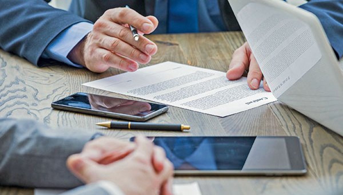 <p>¿Se pueden lograr los US$ 300 millones que espera Quiroz? La baja recaudación que ha registrado el impuesto a las herencias y donaciones en los últimos años</p>