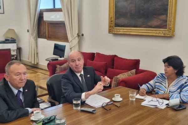 <p>Hacienda firmó la rebaja del 3% del Presupuesto para todos los ministerios y les pide ajuste adicional para llegar a US$ 4.000 millones este año</p>