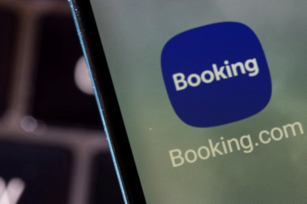 <p>Deberá pagar multa de US$ 6 millones: FNE firma acuerdo extrajudicial con plataforma de viajes Booking.com</p>