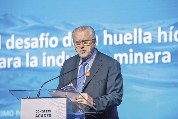 Pacheco descarta adelantar su salida de Codelco y asegura mayor producción de cobre de la estatal en 2026
