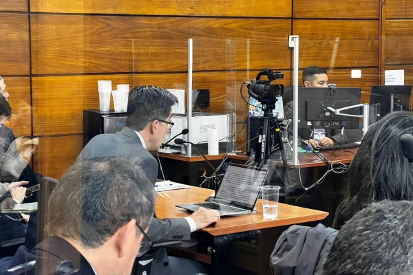 <p>Caso Bruma: en segunda jornada de audiencias defensa de Blumar presenta sus alegatos y aporta peritajes para desestimar delito</p>