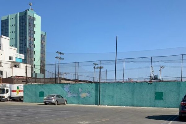 <p>En histórico caso, tribunal condena a exdirectivos del Club de Tenis Tarapacá, en Iquique, por administración desleal en venta de valioso terreno</p>