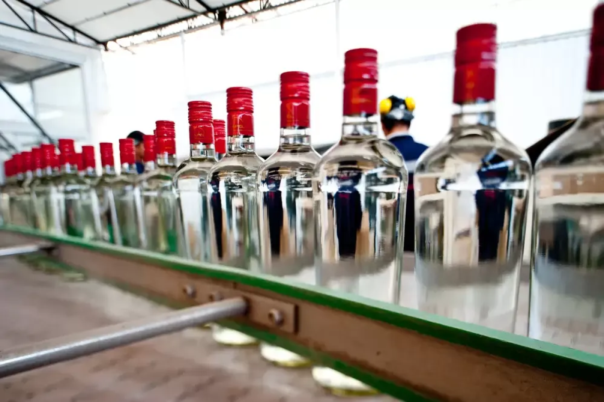<p>China desplaza a EEUU como principal mercado para el pisco chileno tras salto de 461% en los envíos de 2025</p>