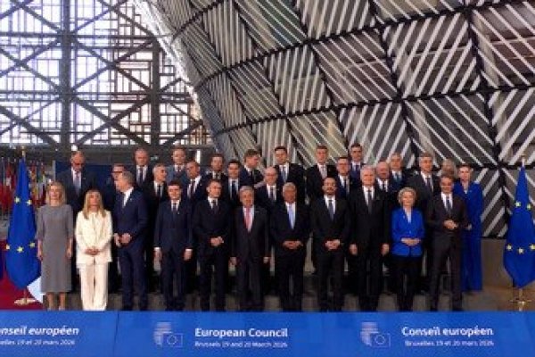 <p>Ahora en DF | Los líderes UE dan el visto bueno a los esfuerzos para desbloquear Ormuz "cuando se den las condiciones"</p>