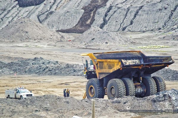 Consultora advierte sobreestimación histórica en proyecciones de producción de cobre y ve improbable meta de 2026