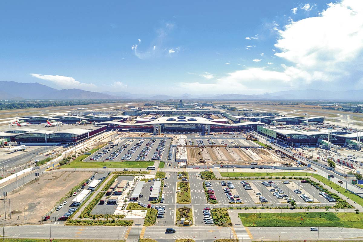 <p>Emblemáticos proyectos aeroportuarios de la administración Boric pierden prioridad en el nuevo MOP de Arrau</p>