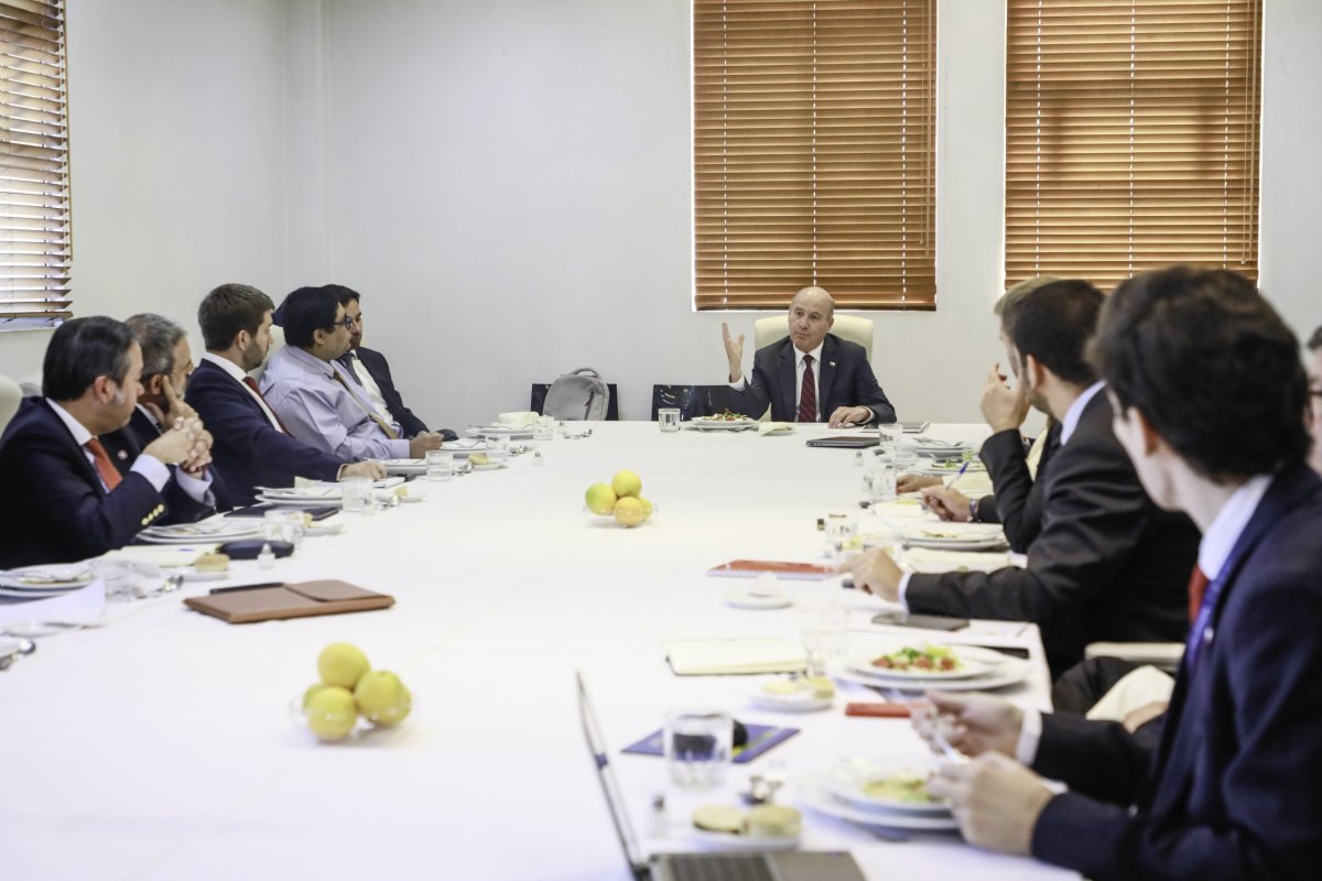 $ 370 por litro en gasolina de 93 y $ 580 en diésel: combustibles anotarán alza histórica y Gobierno propone siete medidas para contener impacto