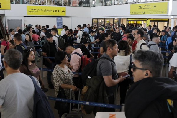 <p>Flujo de chilenos a Brasil aumenta cerca de 11% durante el verano</p>