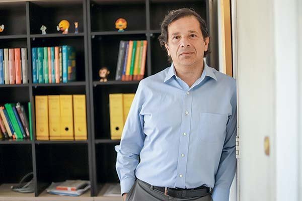 <p>Micco y el alza de los combustibles: “Me sorprende un poco lo drástico del ajuste. Se podría haber hecho algo más gradual”</p>