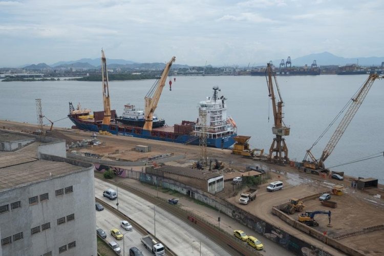 <p>Gobierno de Brasil impulsa inversiones por US$ 8.000 millones en industria naval y puertos</p>