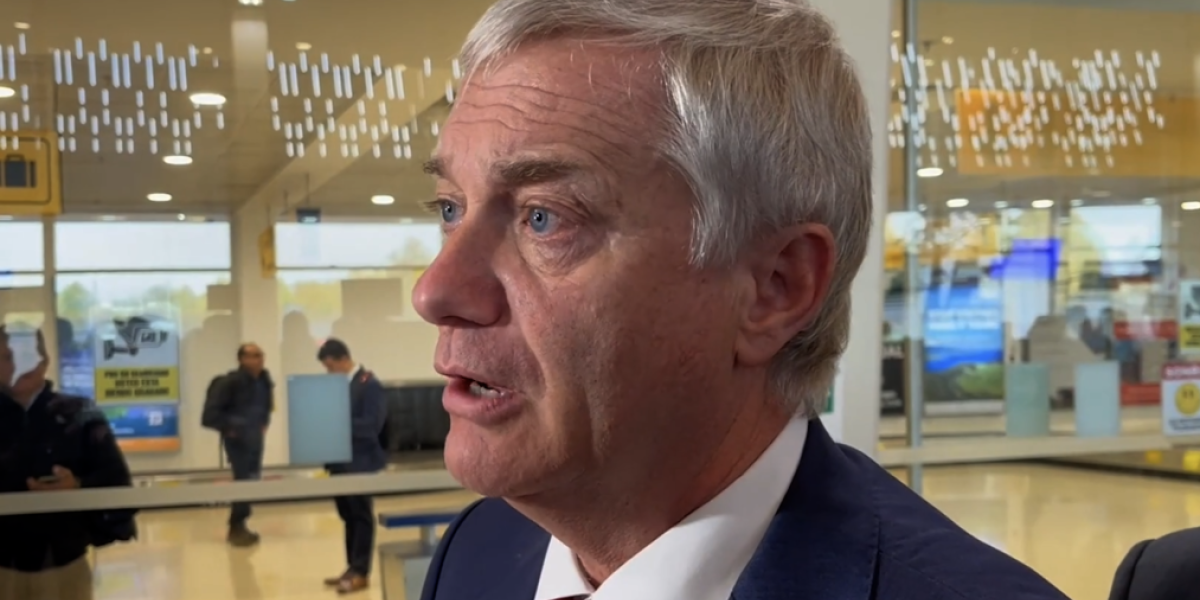 <p>Ahora en DF | Kast y alza de los combustibles: “Son medidas duras, pero no podemos comprar popularidad a costa de dineros que no tenemos”</p>