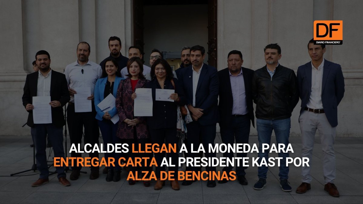 Ahora en DF | Alcaldes llegan a La Moneda para entregar carta al ...