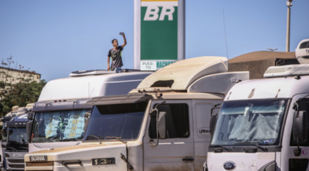 Brasil se apresura en evitar huelga de camioneros en medio de la crisis petrolera provocada por la guerra con Irán