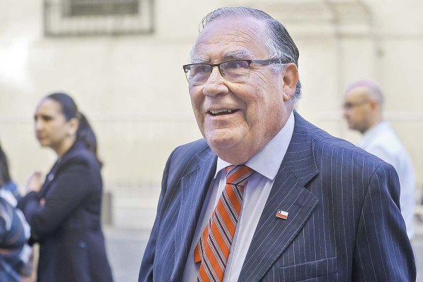 Ministro Campos revela que Presidente Kast usará “bala de plata” para designar a director nacional del SAG