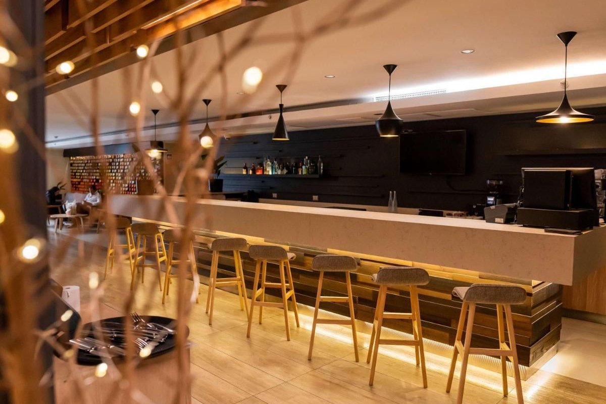 <p>El hotel antes llamado Mercure de Concepción se desvincula de la cadena Accor, lanza marca propia y proyecta duplicar resultados en dos años</p>