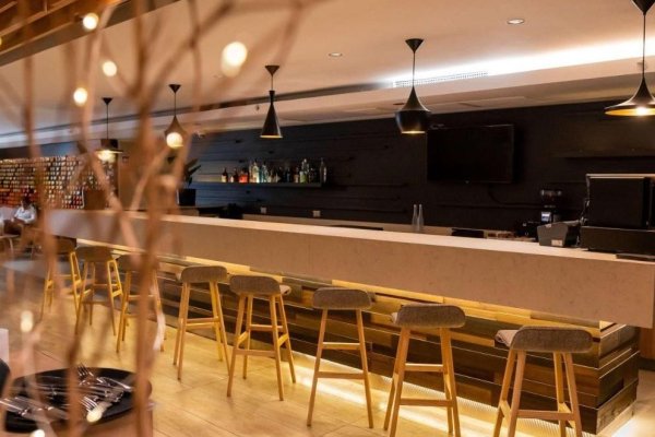 <p>El hotel antes llamado Mercure de Concepción se desvincula de la cadena Accor, lanza marca propia y proyecta duplicar resultados en dos años</p>