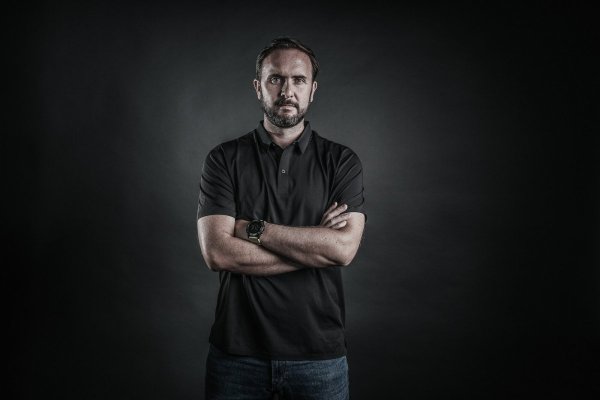 El ex viñatero que vende ropa con grafeno en 80 países desde Hong Kong