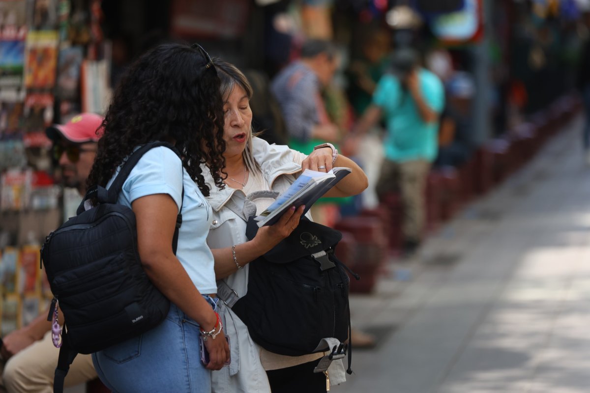 INE: tasa de desocupación nacional se ubica en 8,3% en el trimestre diciembre 2025-febrero 2026