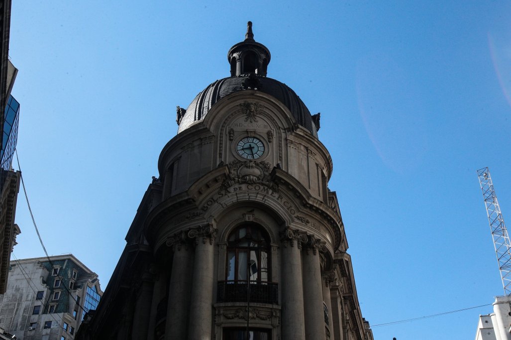 IPSA abre al alza sobre los 10.500 puntos en medio de recuperación de bolsas globales pese a incertidumbre en Medio Oriente