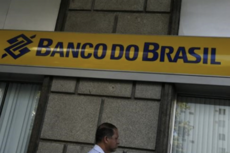 Banco do Brasil estaría evaluando ayuda financiera al sector agrícola por guerra en Medio Oriente