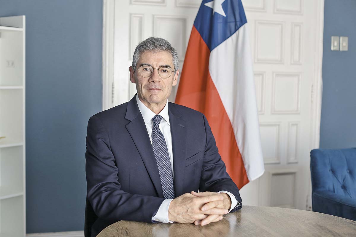 <p>El presidente de BancoEstado, Mario Farren. Foto: Julio Castro.</p>