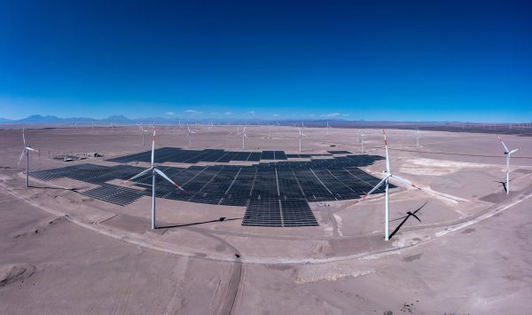 <p>Enel Green Power inicia construcción de proyecto de baterías en planta híbrida con generación solar y eólica</p>