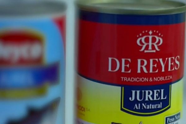 <p>Pescadores Industriales solicitan sumario sanitario contra cinco marcas de conserva por venta de “falso jurel chino”</p>
