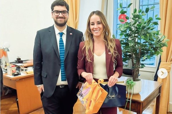 <p>El acontecido cumpleaños de Mara Sedini</p>