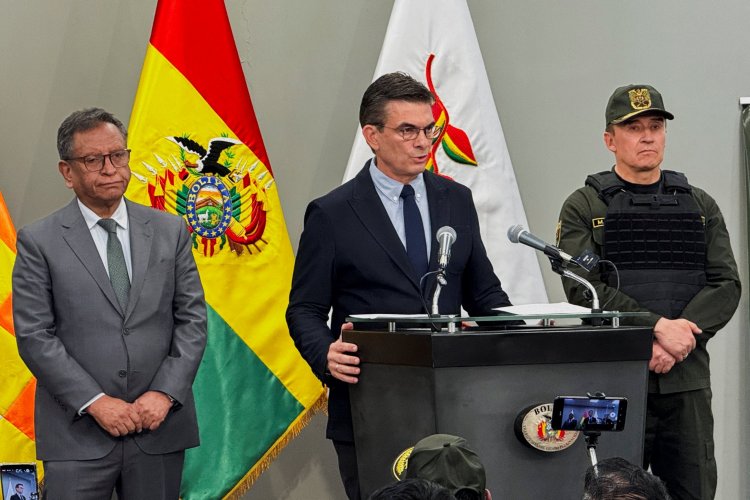 <p>Bolivia elimina restricciones a pagos con divisas</p>