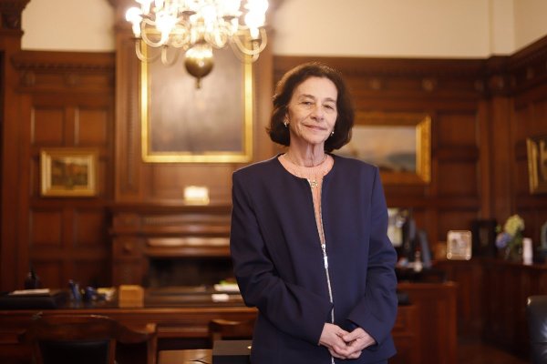 <p>Presidenta del Banco Central viaja a Nueva York y Washington para asistir a reunión del FMI y exposiciones con inversionistas</p>