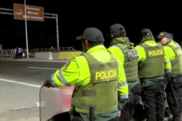 <p>Perú decreta estado de emergencia en la frontera con Chile y despliega vigilancia con drones</p>