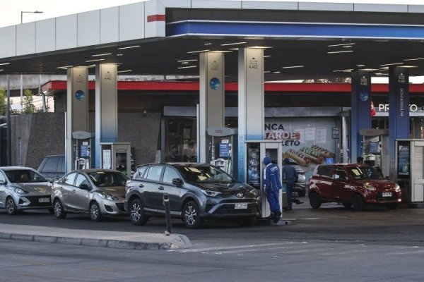 <p>Alza de los combustibles: el 93% de los chilenos cree que tendrá un impacto en el presupuesto familiar</p>