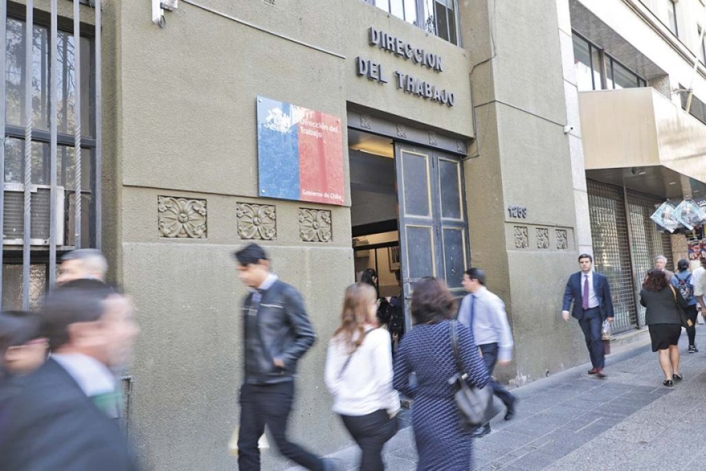 Más cambios: la Dirección del Trabajo da marcha atrás con su nuevo sistema de fiscalización